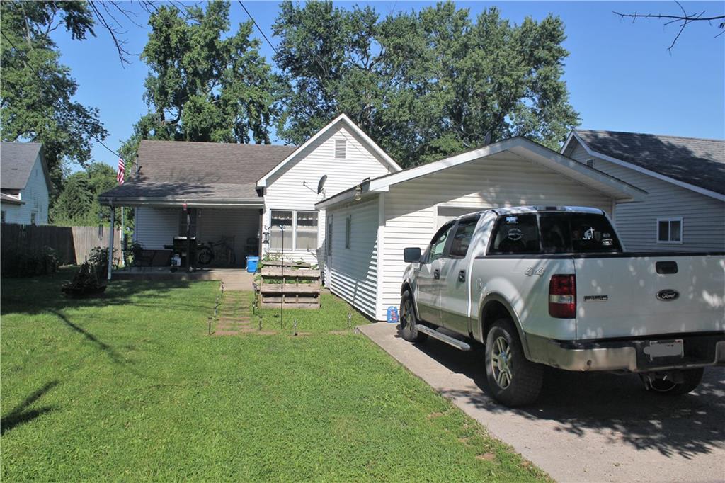 257 Main Street Rosedale, IN 47874 - Photo 6 of 7