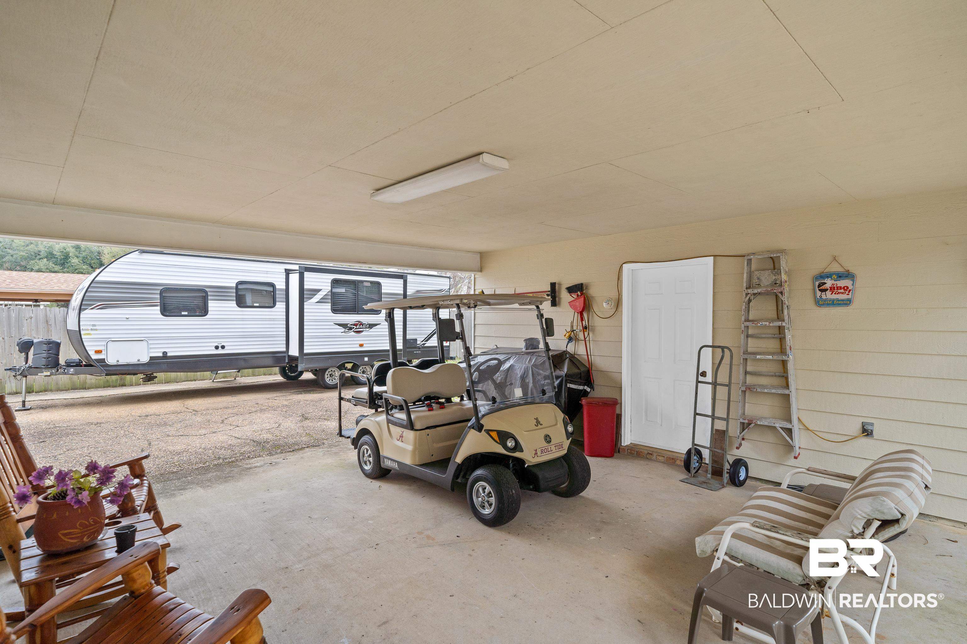 460 Ridgewood Drive Daphne, AL 36526 - Photo 28 of 31 View of garage