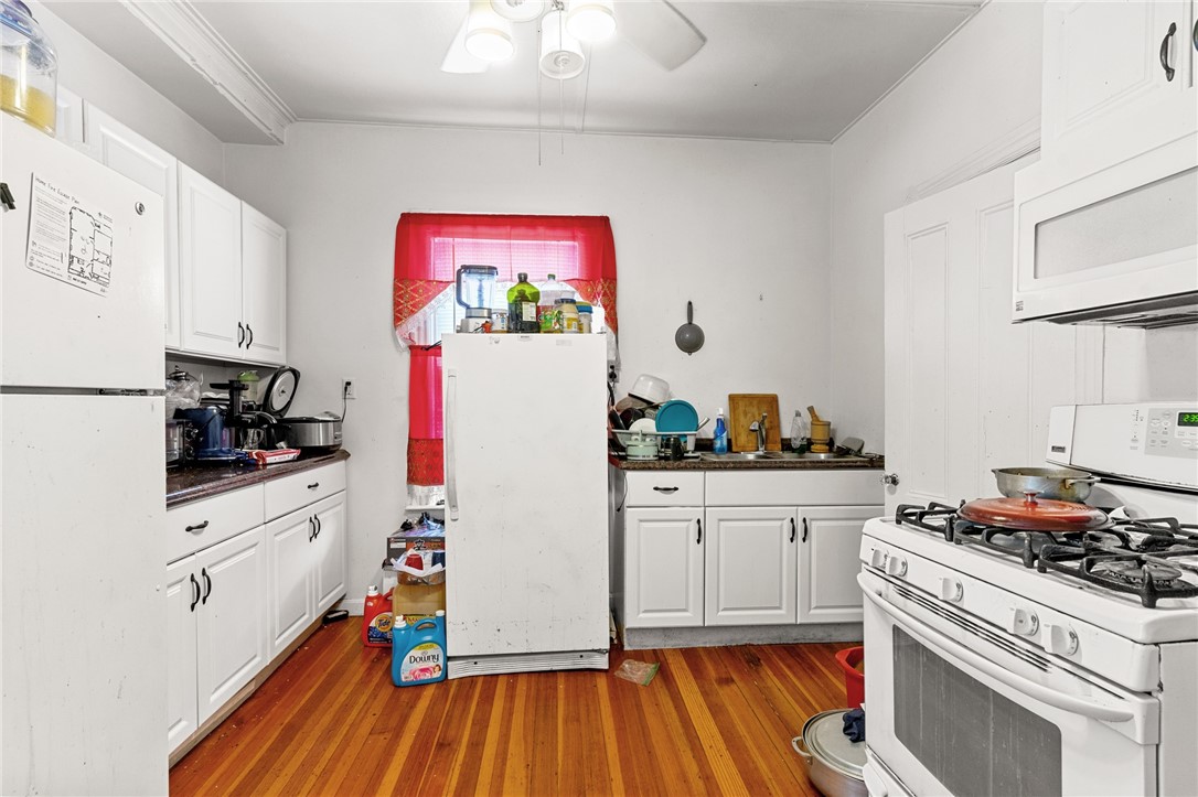 13 Magill Street Pawtucket, RI 02860 - Photo 14 of 30