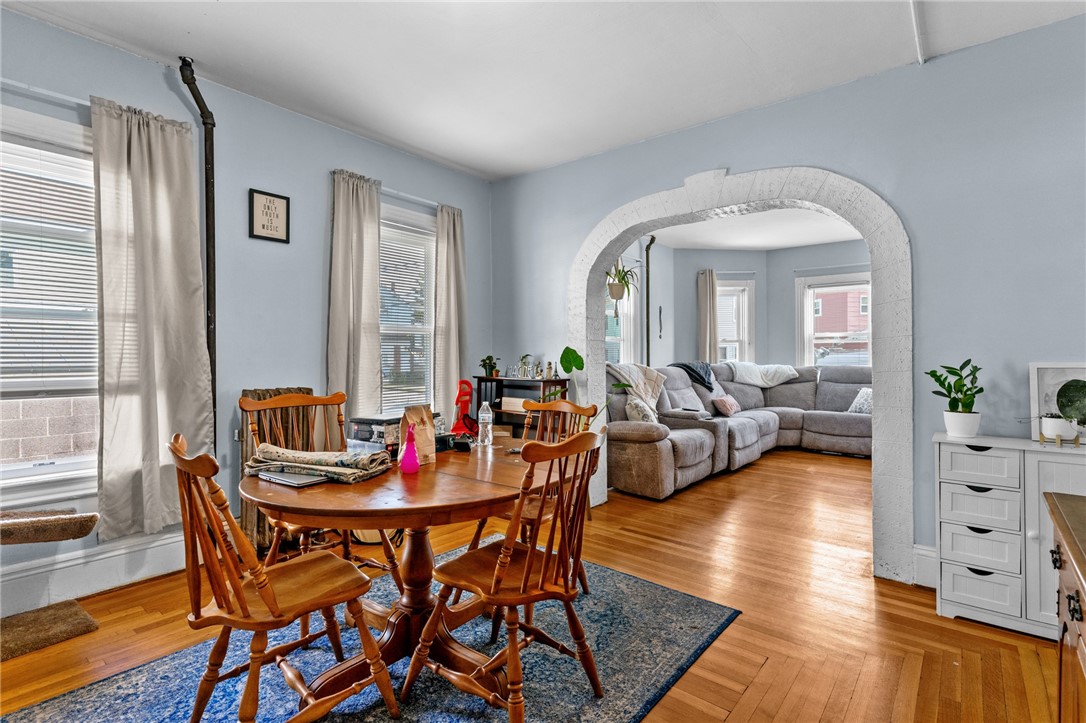 13 Magill Street Pawtucket, RI 02860 - Photo 4 of 30