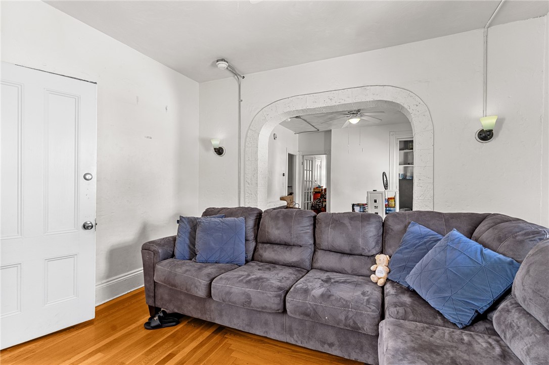 13 Magill Street Pawtucket, RI 02860 - Photo 10 of 30