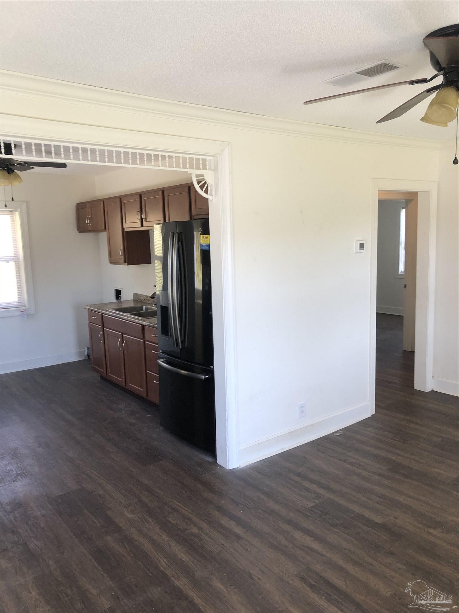 6307 Hogan Road Pensacola, FL 32526 - Photo 4 of 33 Gallery Image 4