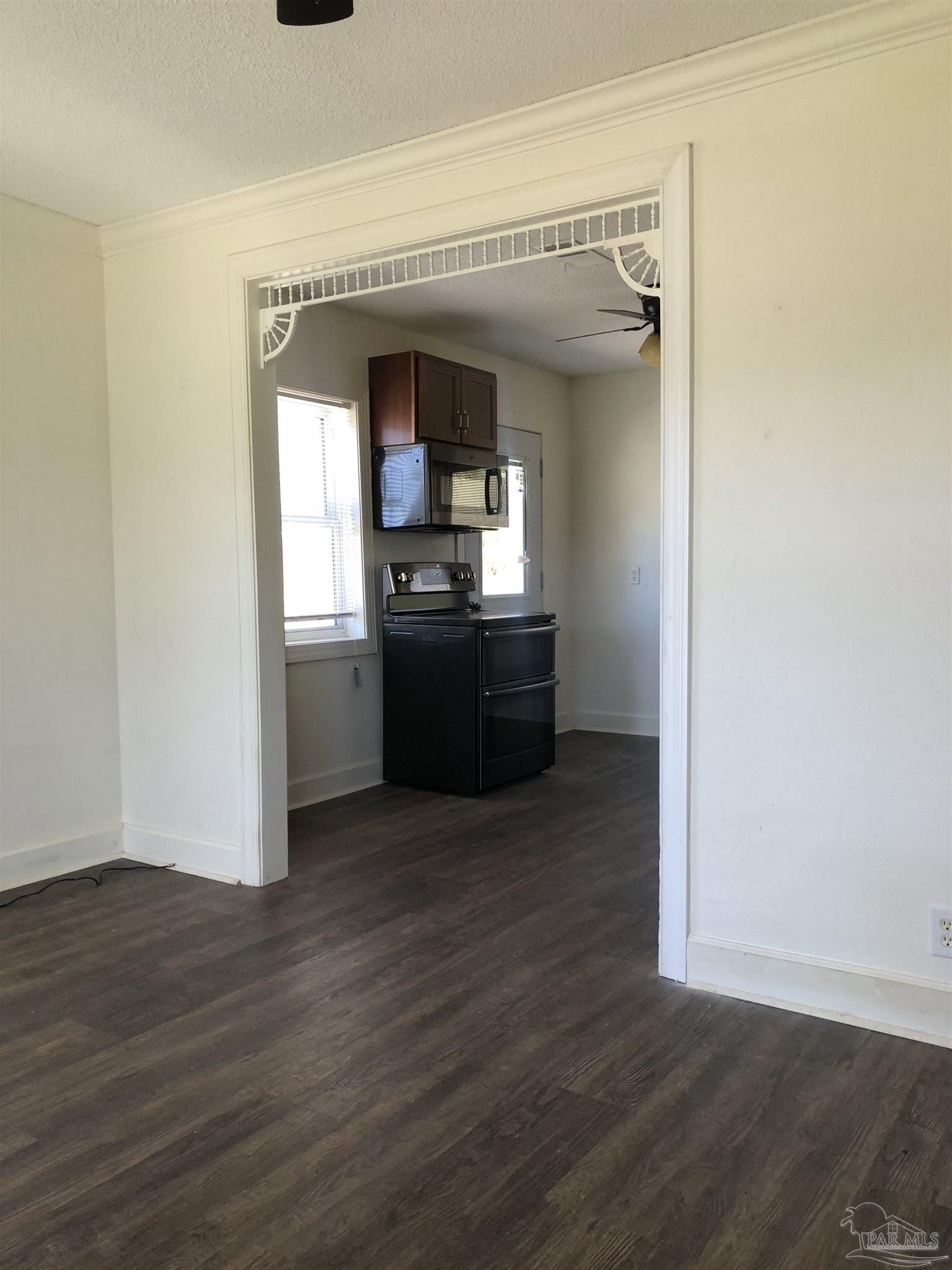 6307 Hogan Road Pensacola, FL 32526 - Photo 5 of 33 Gallery Image 5