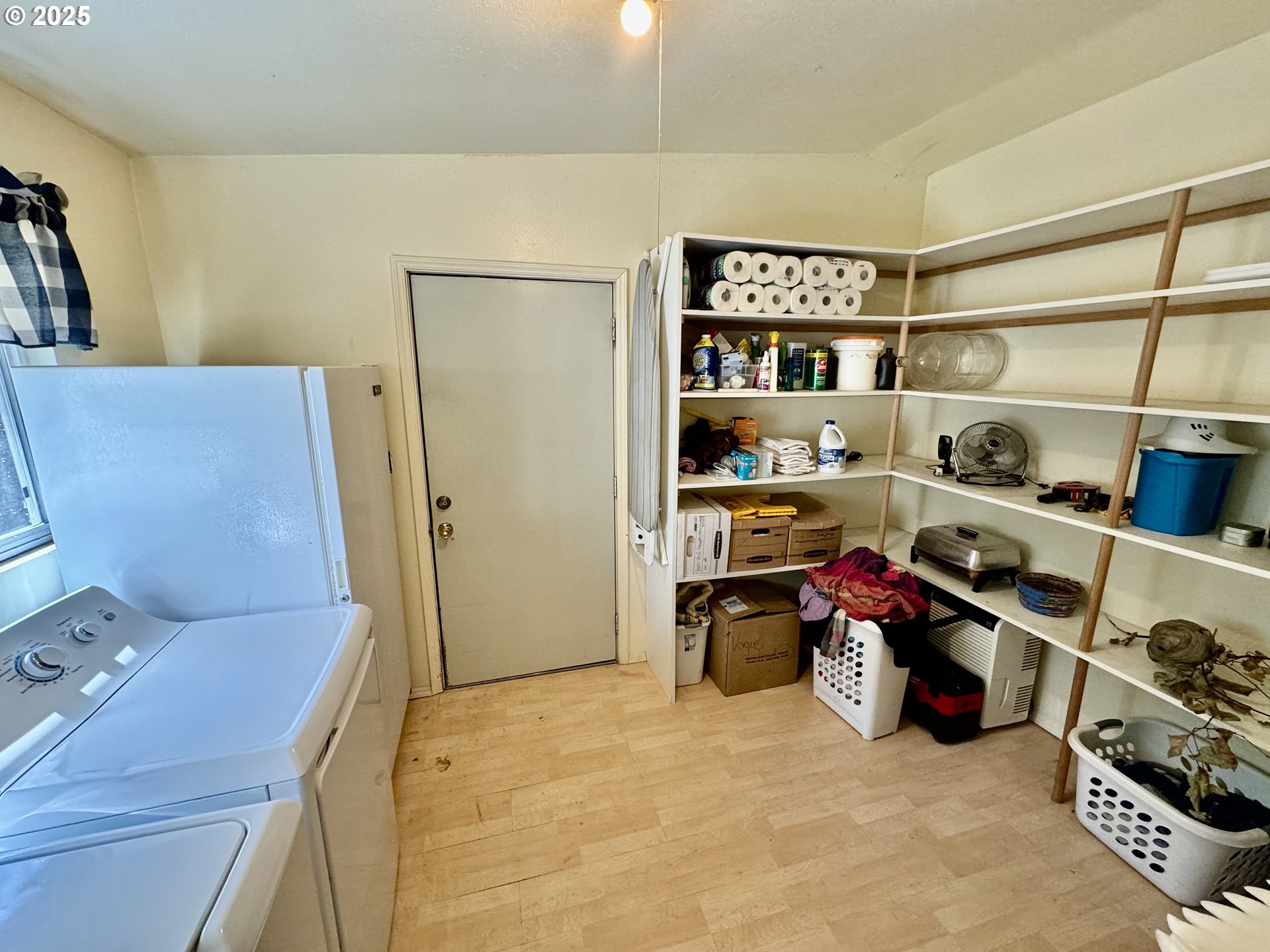 13904 Stagecoach Road Swisshome, OR 97480 - Photo 24 of 48 Laundry