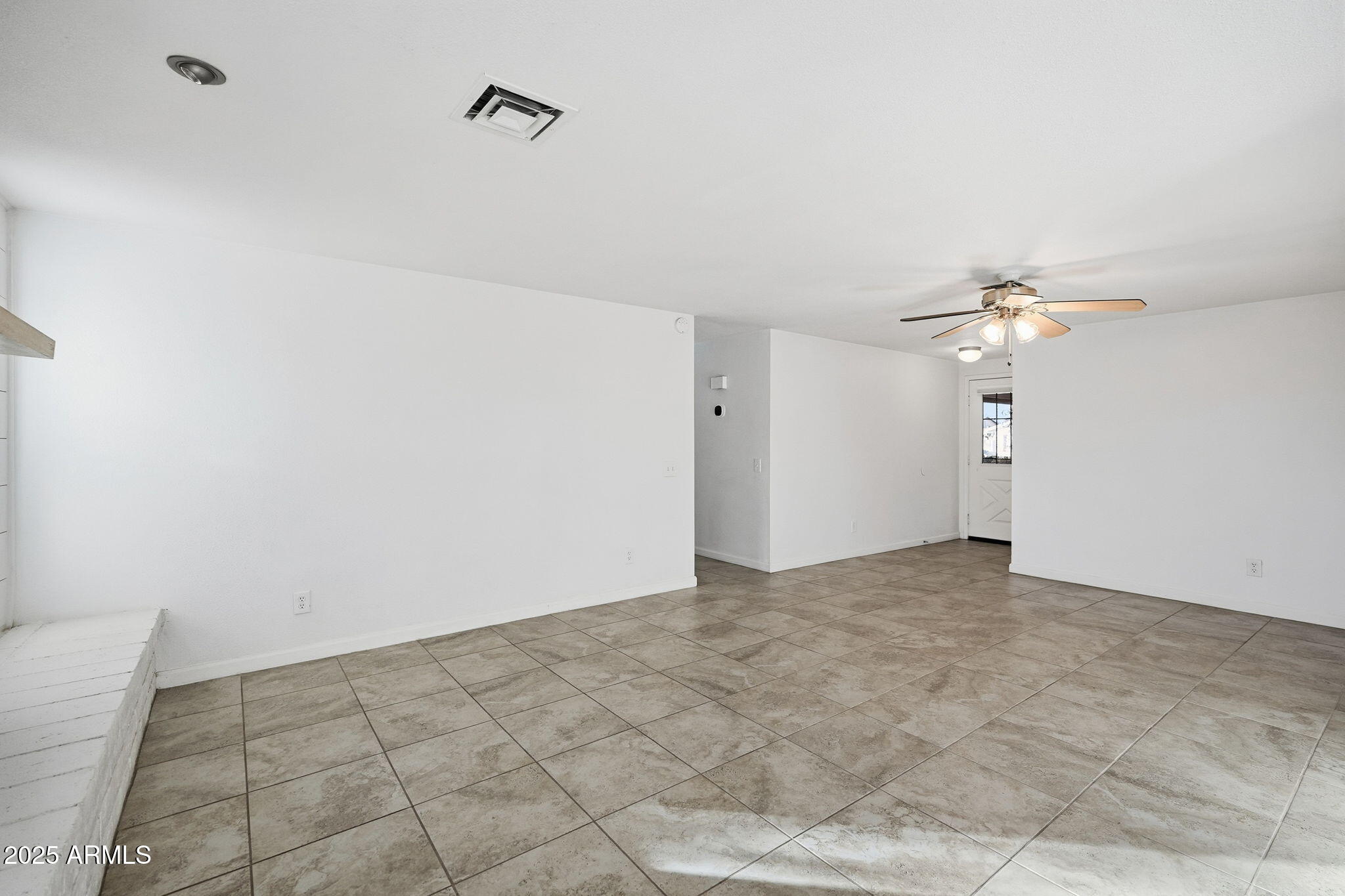 1513 West Colt Road Chandler, AZ 85224 - Photo 9 of 31 009_ListerPros