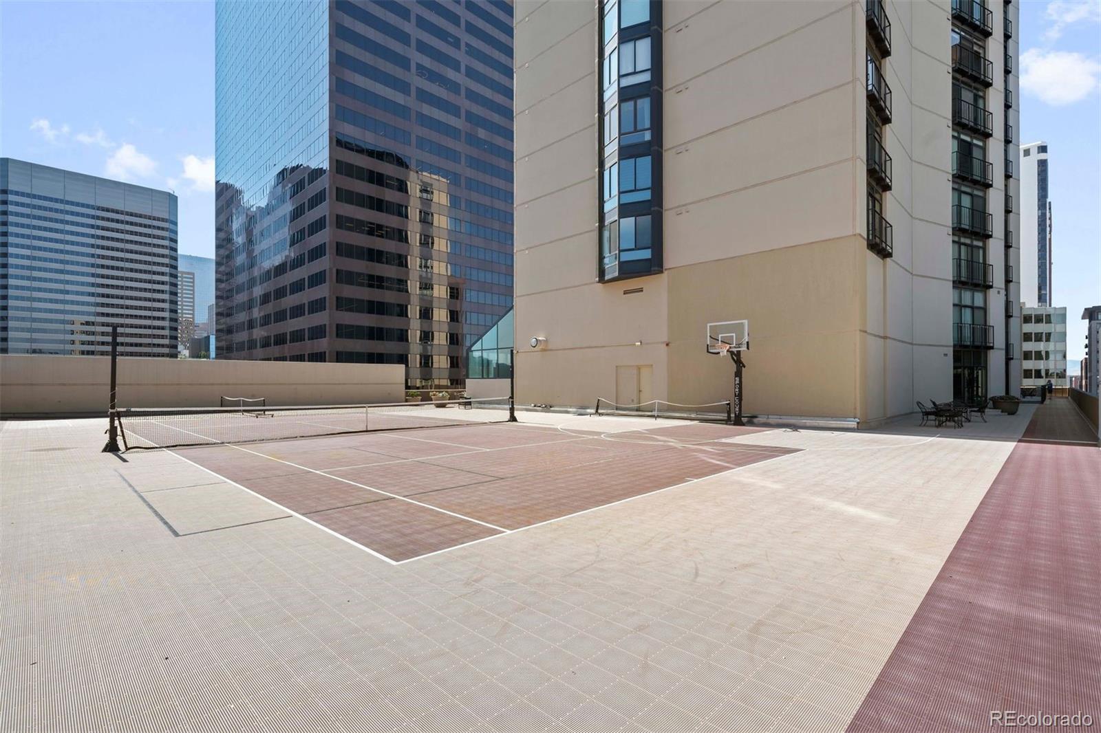 1777 Larimer Street, Unit 710 Denver, CO 80202 - Photo 47 of 47 a front view of a building