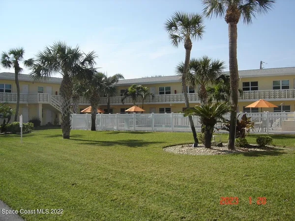 $1,500 | 7801 Ridgewood Avenue, Unit 24, Cape Canaveral, FL 32920