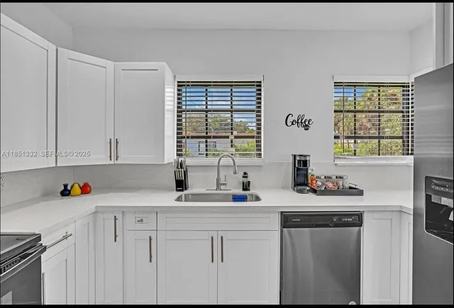 $675,000 | 860 Northwest 17th Court, Miami, FL 33125