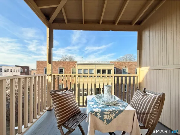 $249,900 | 27 Nash Lane, Unit 5, Bridgeport, CT 06605