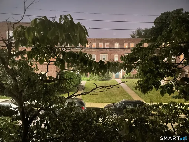 $249,900 | 27 Nash Lane, Unit 5, Bridgeport, CT 06605