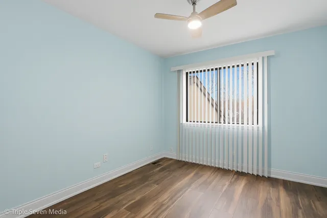 $3,000 | 777 East Golfview Drive, Roselle, IL 60172