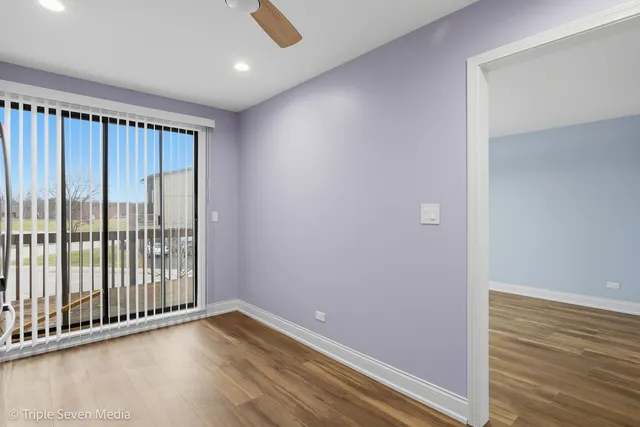 $3,000 | 777 East Golfview Drive, Roselle, IL 60172