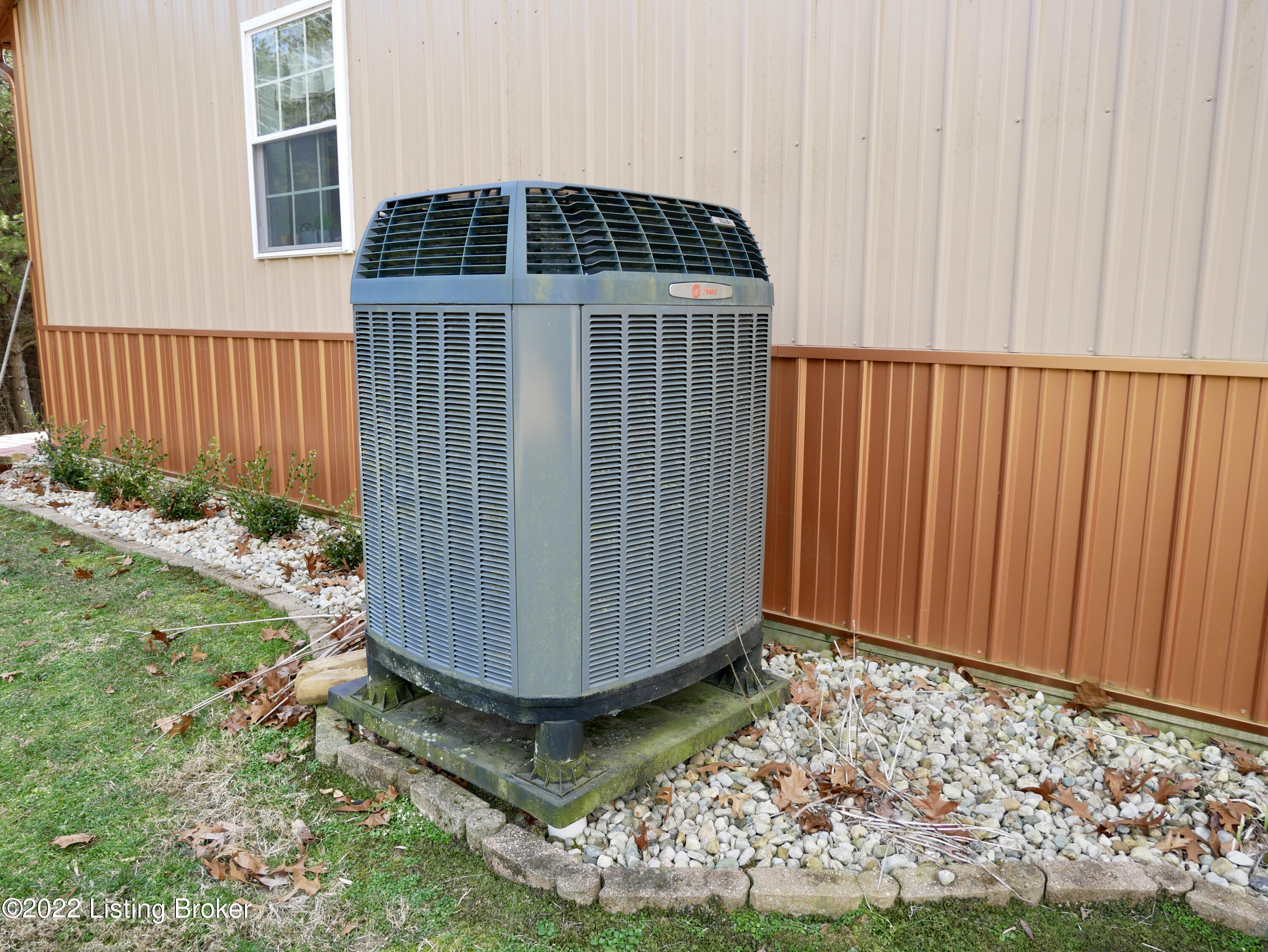 12464 State Road Lexington, IN 47138 - Photo 77 of 98 P1920831