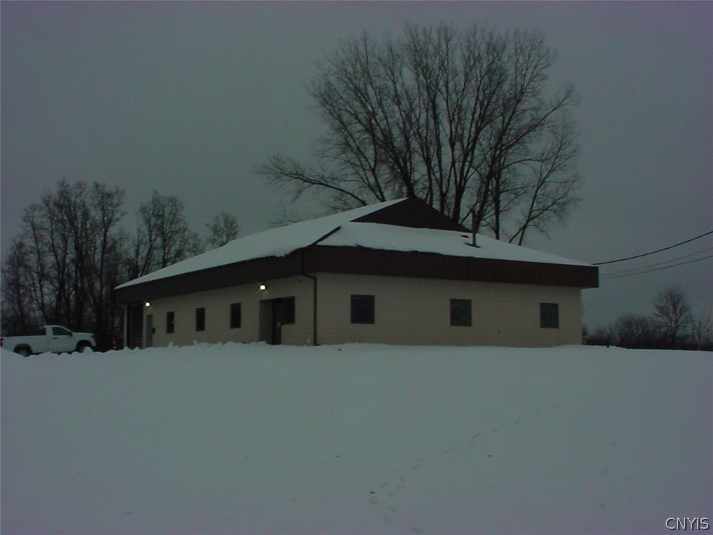 4944 Verplank Road Clay, NY 13041 - Photo 4 of 19