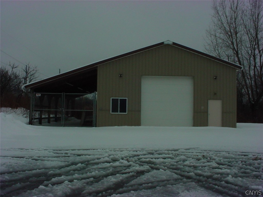 4944 Verplank Road Clay, NY 13041 - Photo 8 of 19