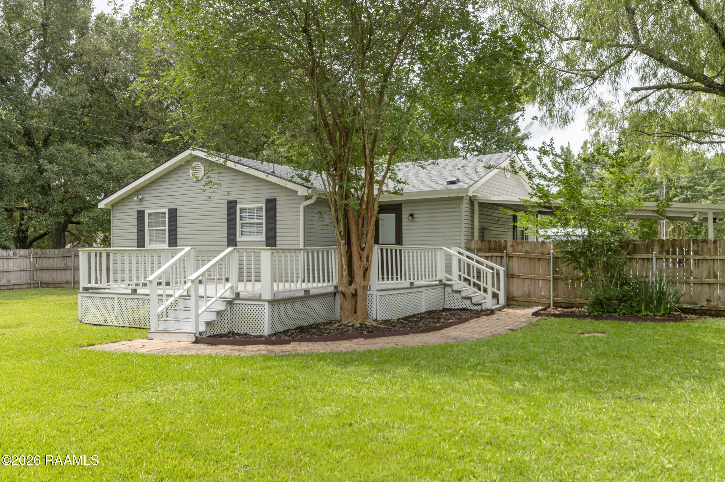 7147 Clyve Road Maurice, LA 70555 - Photo 28 of 33 Back of House