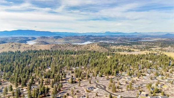 $365,000 | 17718 Cottontail Drive, Weed, CA 96094