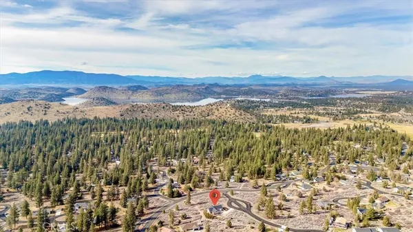 $365,000 | 17718 Cottontail Drive, Weed, CA 96094