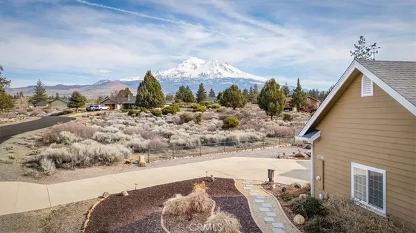 a view of a terrace view