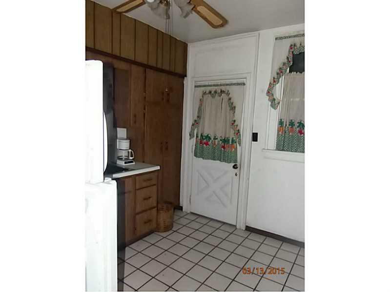 1414 Beaver Road Ambridge, PA 15003 - Photo 6 of 13 Kitchen.