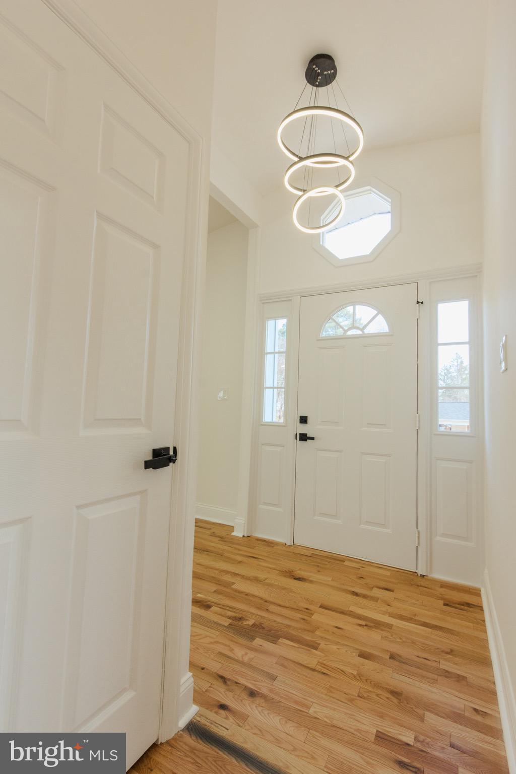 8206 Arrowhead Road Pikesville, MD 21208 - Photo 7 of 49 Front Entrance