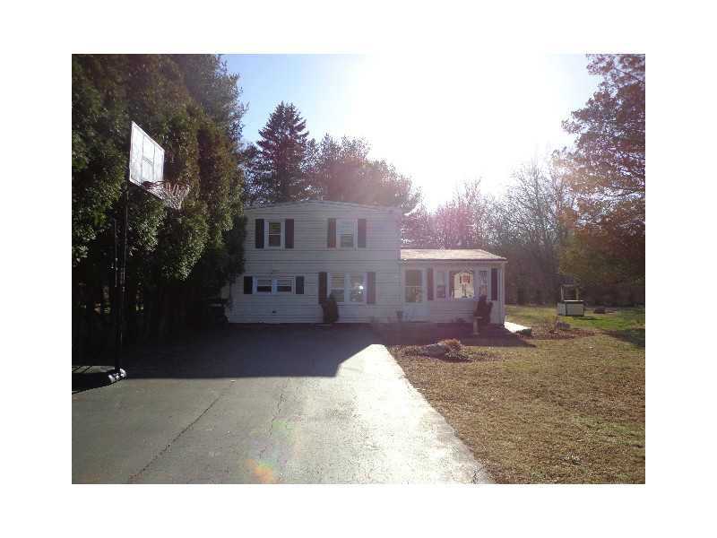 175 Pippin Orchard Road Cranston, RI 02921 - Photo 2 of 11 Exterior Front.