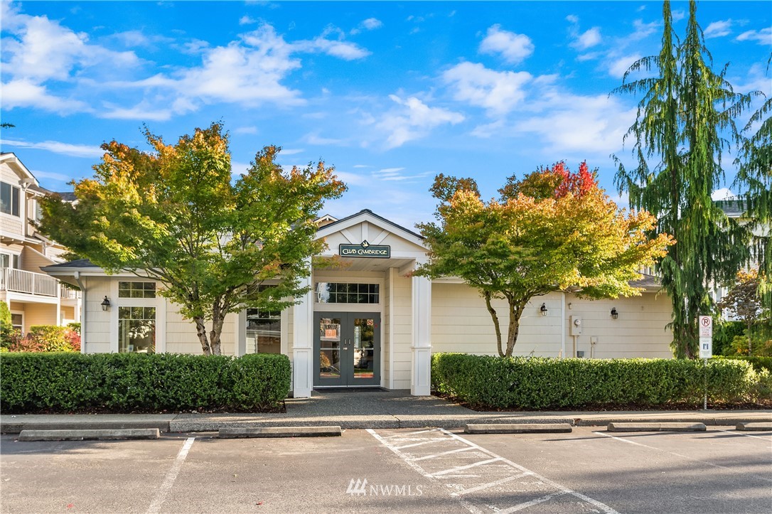 11914 Northeast 163rd Place Bothell, WA 98011 - Photo 26 of 28