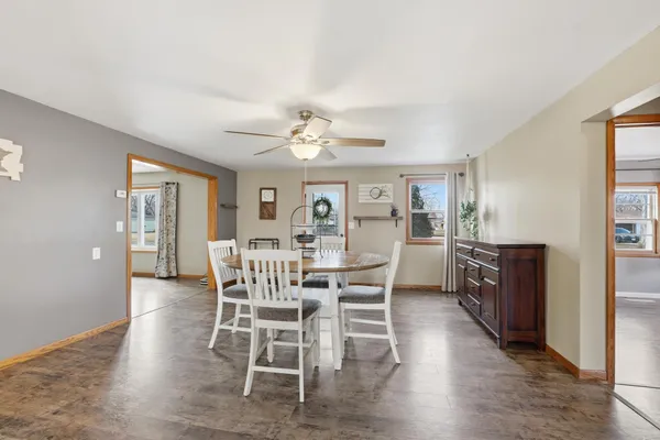 $299,900 | 125 South Eagle Street, Belle Plaine, MN 56011