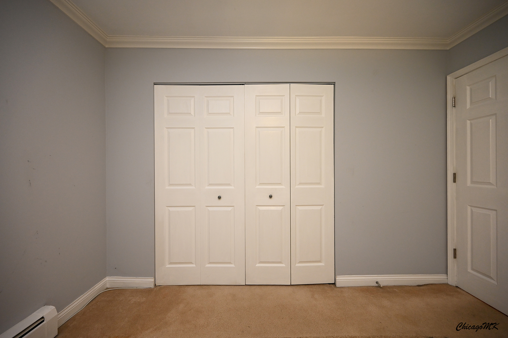 2234 South Goebbert Road, Unit 422 Arlington Heights, IL 60005 - Photo 14 of 27 a view of an empty room