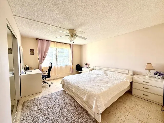 $2,100 | 9440 Southwest 8th Street, Unit 308, Boca Raton, FL 33428