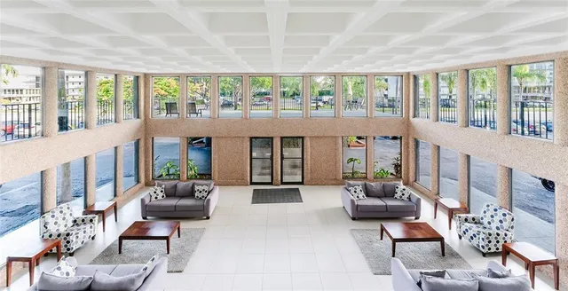 $2,100 | 9440 Southwest 8th Street, Unit 308, Boca Raton, FL 33428