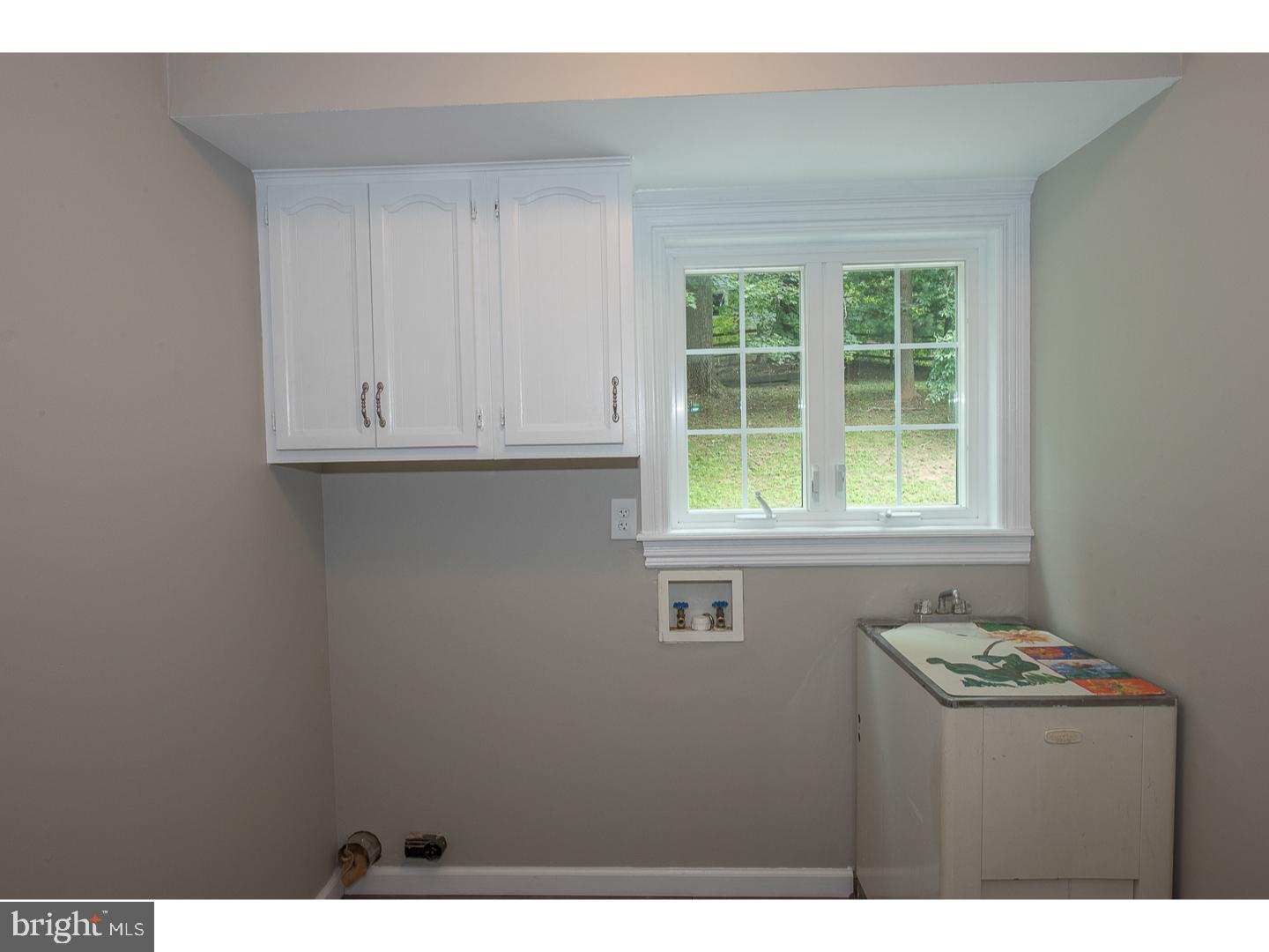 1627 Russell Road Paoli, PA 19301 - Photo 14 of 24 Gallery Image 14