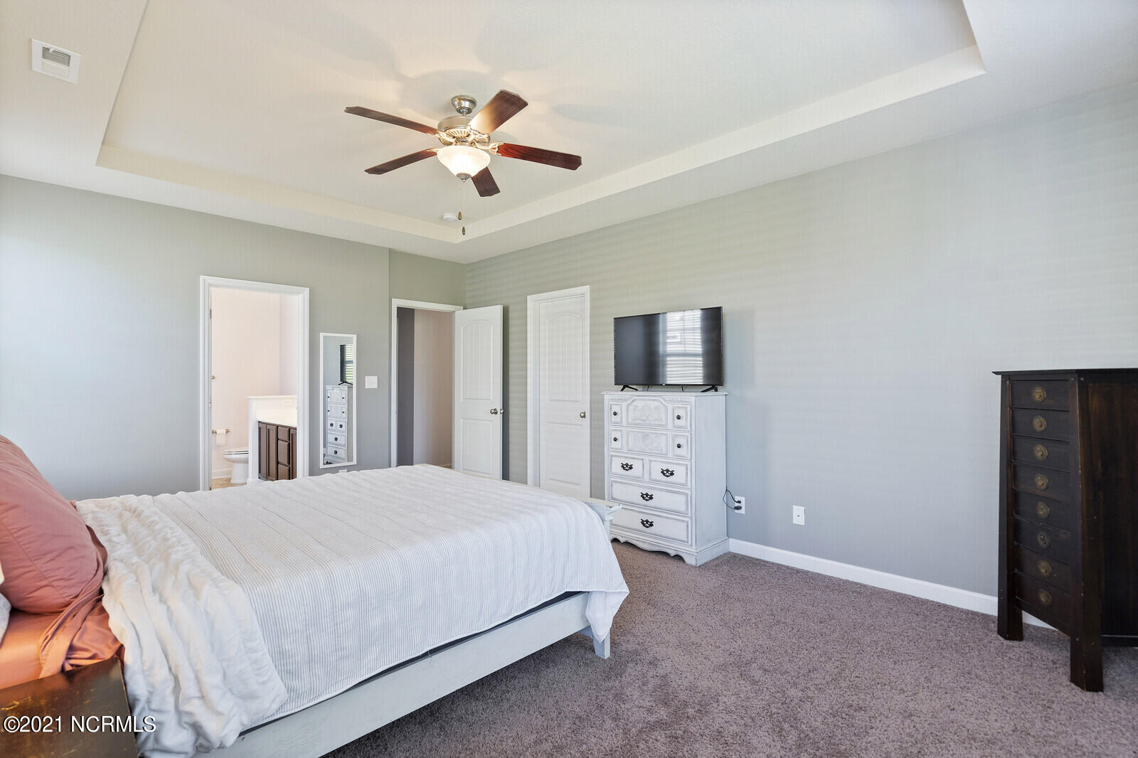 307 Frisco Way Holly Ridge, NC 28445 - Photo 20 of 51 Master Suite