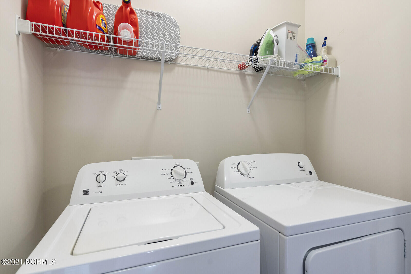 307 Frisco Way Holly Ridge, NC 28445 - Photo 34 of 51 Laundry
