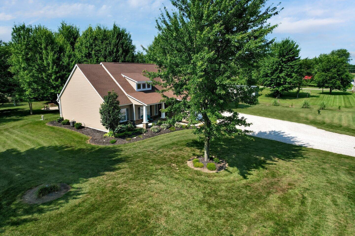 14073 Roberts Road Sunbury, OH 43074 - Photo 3 of 54 14073RobertsRoad-Sunbury-OH-43074-SM
