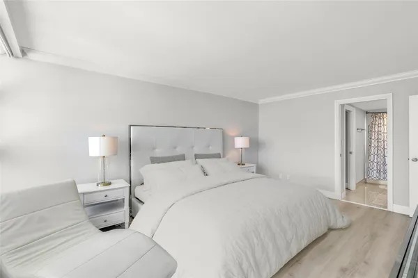 $5,000 | 1620 South Ocean Boulevard, Unit 5M, Lauderdale-by-the-Sea, FL 33062