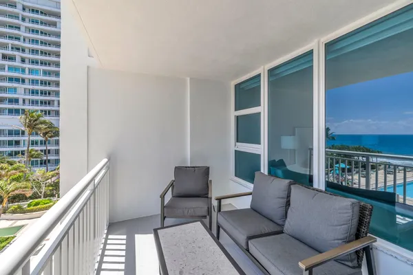 $5,000 | 1620 South Ocean Boulevard, Unit 5M, Lauderdale-by-the-Sea, FL 33062