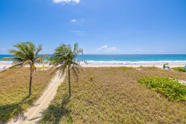 $5,000 | 1620 South Ocean Boulevard, Unit 5M, Lauderdale-by-the-Sea, FL 33062