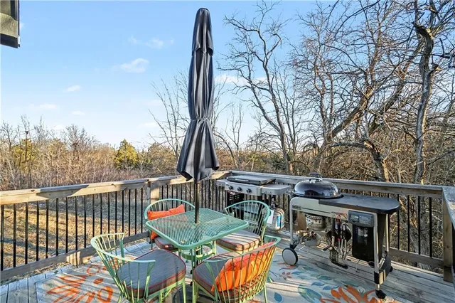 $475,000 | 19935 West 221st Street, Spring Hill, KS 66083