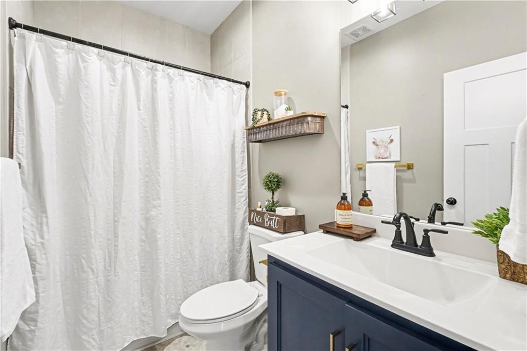 19935 West 221st Street Spring Hill, KS 66083 - Photo 23 of 36