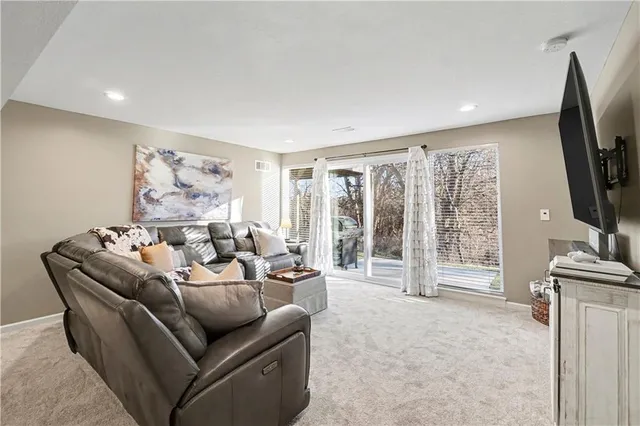 $475,000 | 19935 West 221st Street, Spring Hill, KS 66083