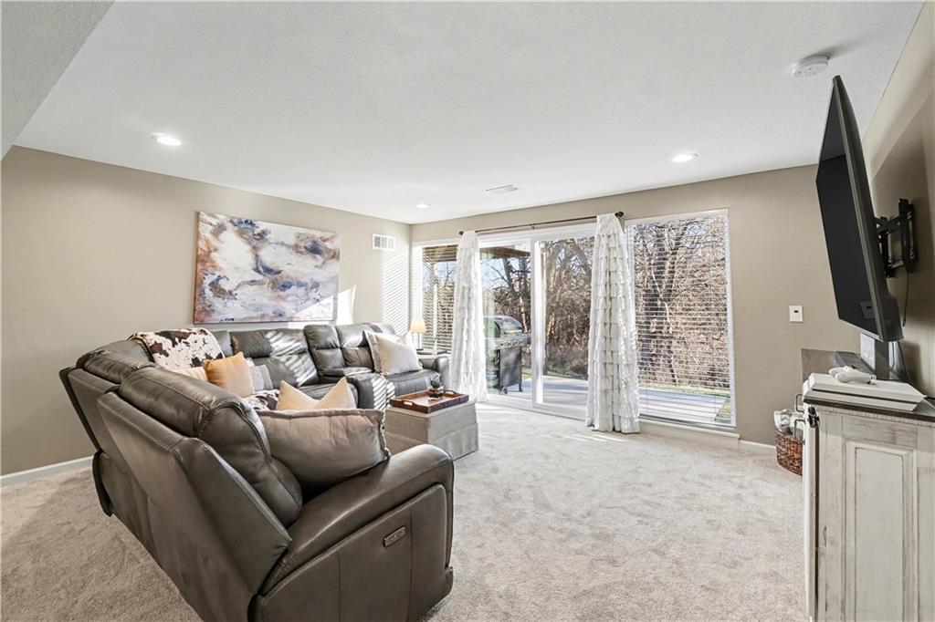 19935 West 221st Street Spring Hill, KS 66083 - Photo 26 of 36