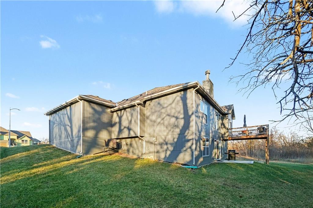 19935 West 221st Street Spring Hill, KS 66083 - Photo 33 of 36