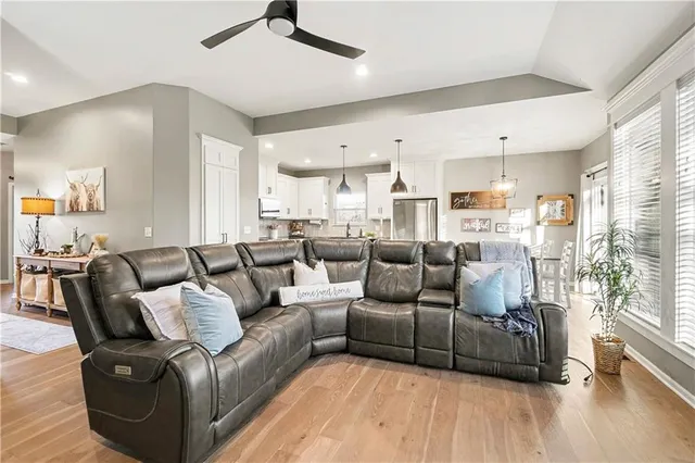 $475,000 | 19935 West 221st Street, Spring Hill, KS 66083