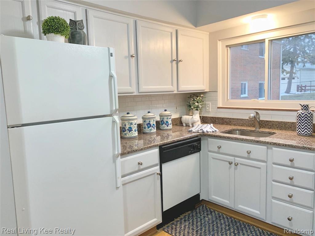 495 Miller Avenue, Unit 104 Rochester, MI 48307 - Photo 7 of 17