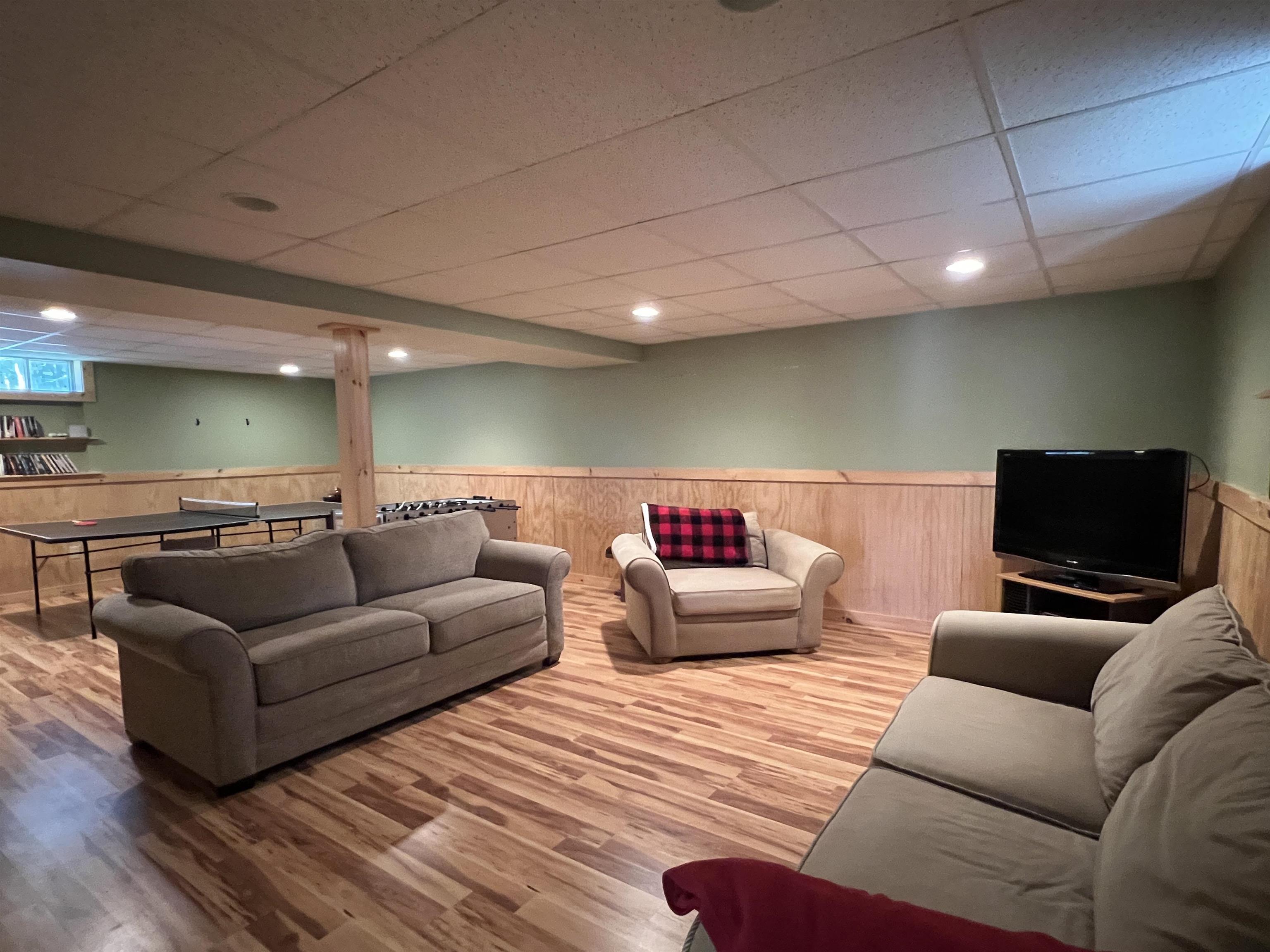 509 Silver Lane Wardsboro, VT 05360 - Photo 18 of 32