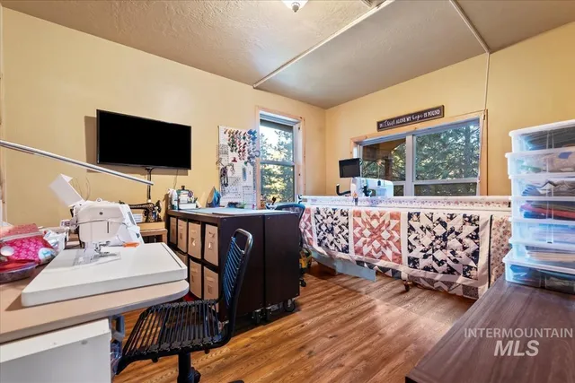 $1,375,000 | 182 Southfork Rd Garden Valley, Garden Valley, ID 83622