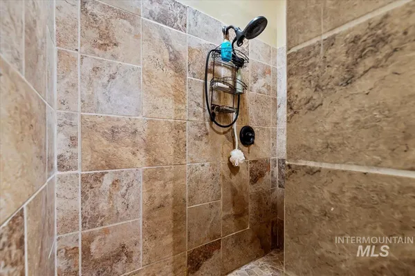 $1,250,000 | 182 Southfork Rd Garden Valley, Garden Valley, ID 83622