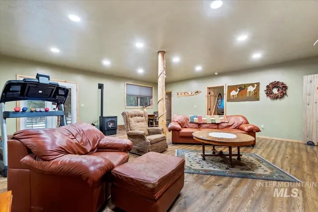 $1,375,000 | 182 Southfork Rd Garden Valley, Garden Valley, ID 83622