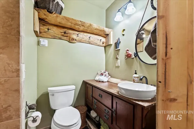 $1,400,000 | 182 Southfork Rd Garden Valley, Garden Valley, ID 83622